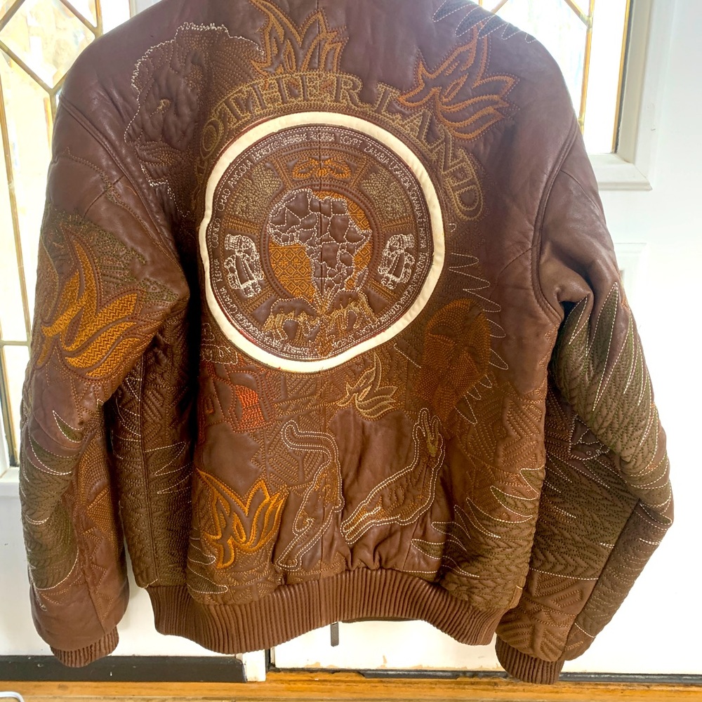 Wisdom 16 leather embroidered jacket